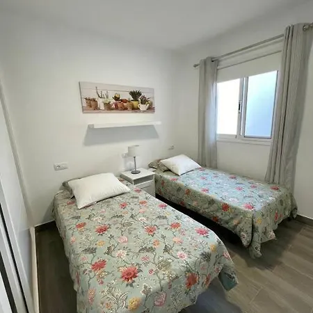 Acogedor Con Vistas *